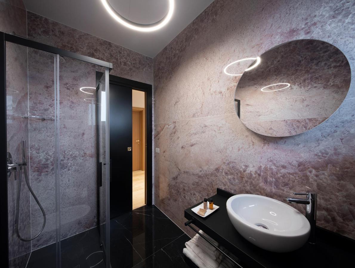 Ophelia Hotel Cazzago San Martino Exterior photo